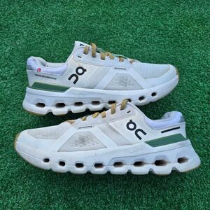 ON Cloudrunner 2 Undyed Grenn - Women's Runnig shoes - Size 7.5